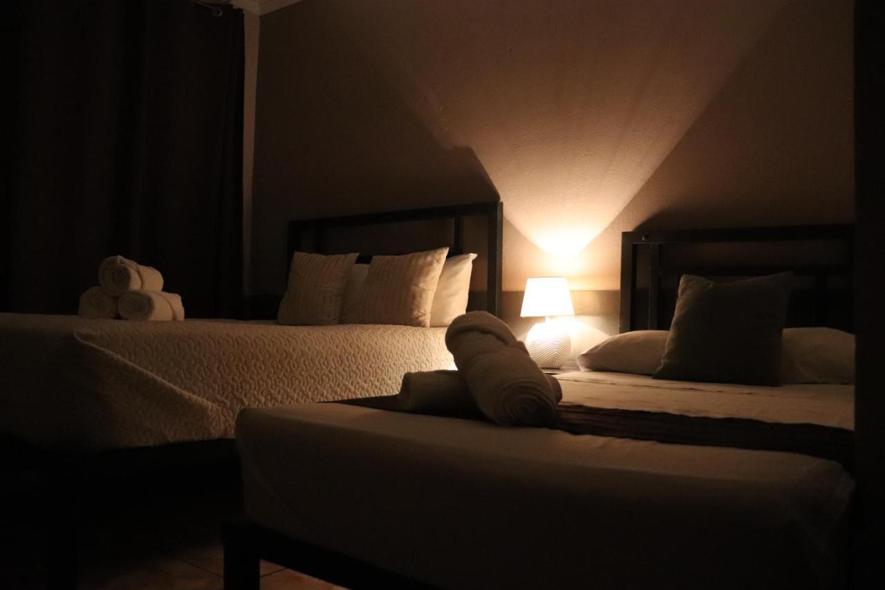 Hotel Casa Aura Cartago Eksteriør billede