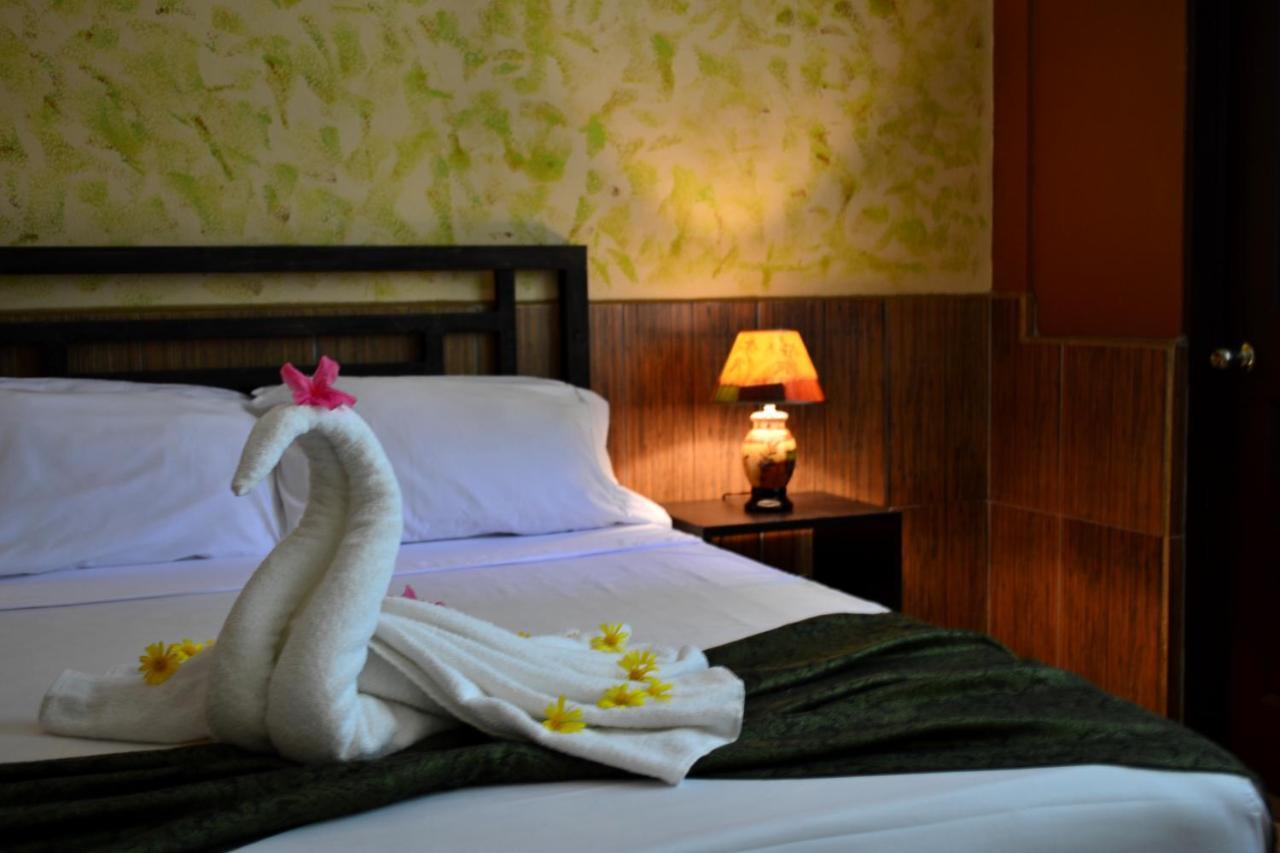 Hotel Casa Aura Cartago Eksteriør billede