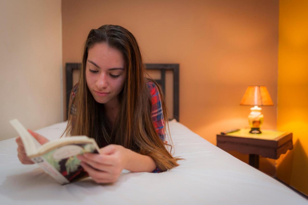 Hotel Casa Aura Cartago Eksteriør billede